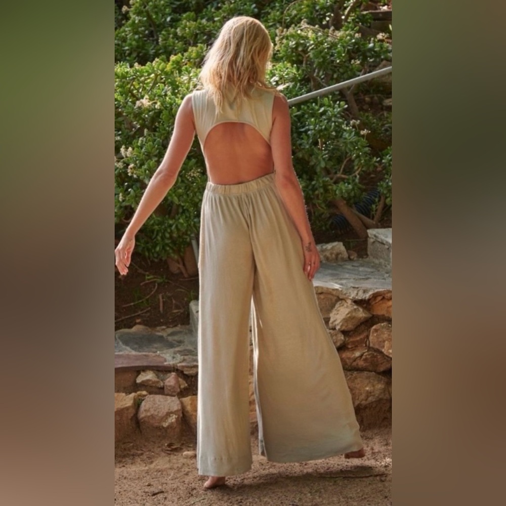 Sleeveless Open-Back Wide-Leg Jumpsuit in Sand - Picture 2 of 9